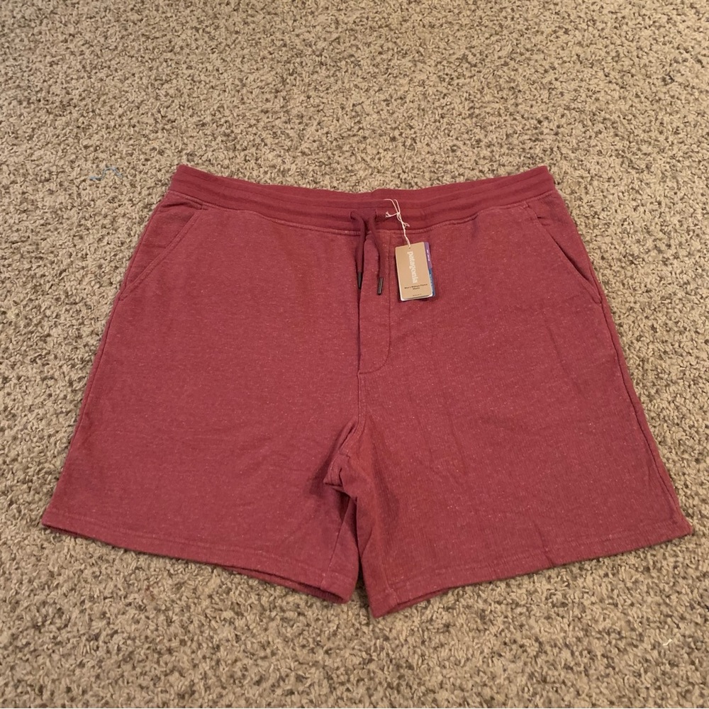 Patagonia Men’s Mahnya Fleece Sweat Shorts Red Size XXL 2XL NEW NWT